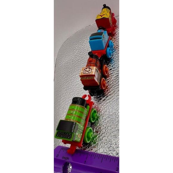 Thomas and Friends Percy, Bash, Victor Minis Train Engines Lot of 4 - 2014 - Picture 10 of 11